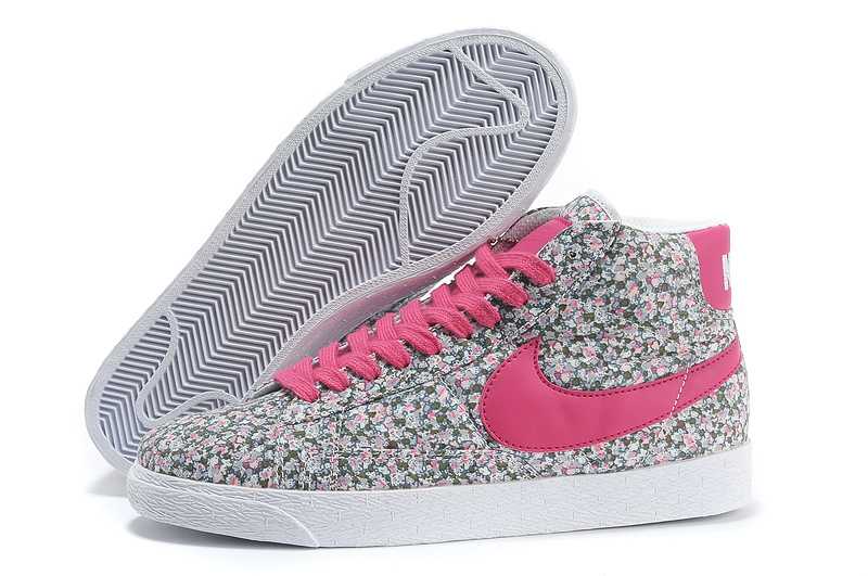 Nike Blazer High Flower Femme Nike Blazer 2011